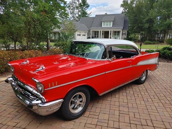 1957 Chevrolet Bel Air 2-Door Hardtop