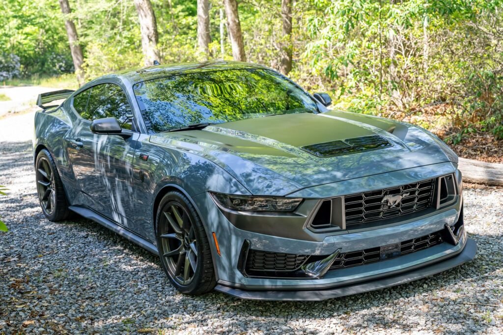 2024 Ford Mustang Dark Horse