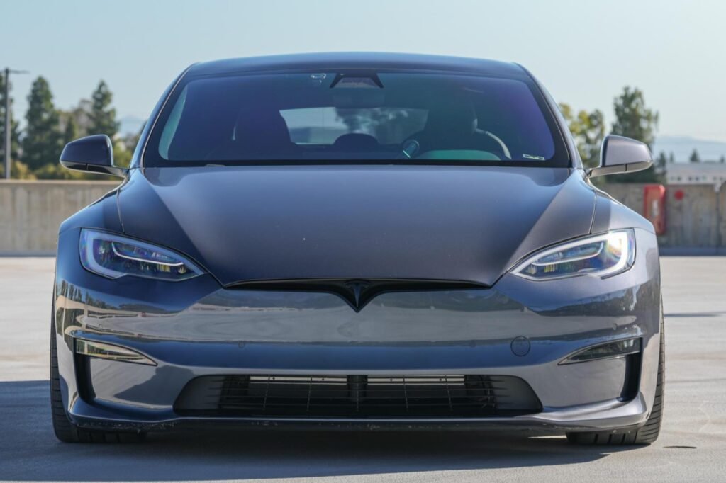 2021 Tesla Model S Plaid