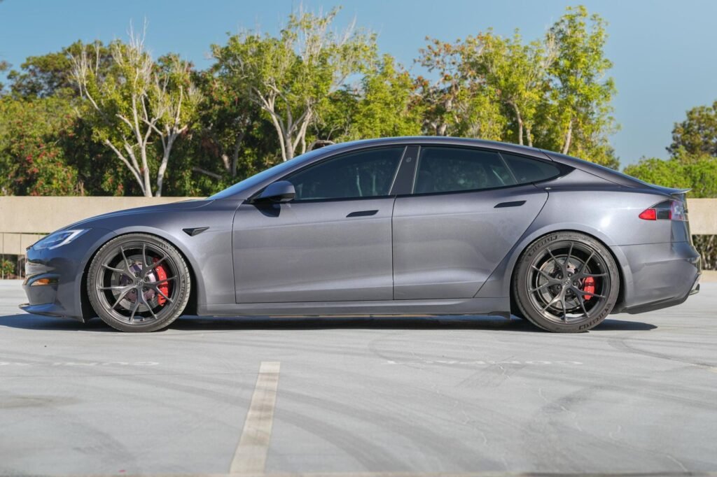 2021 Tesla Model S Plaid