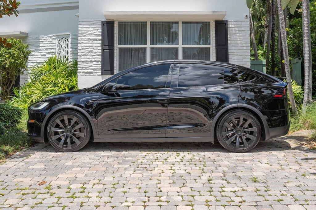 2022 Tesla Model X Plaid