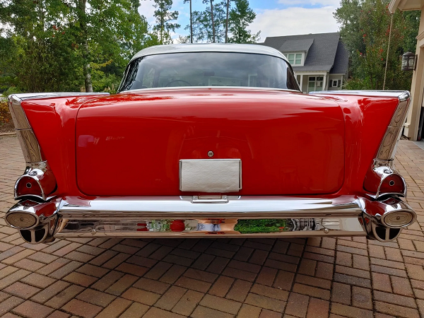 1957 Chevrolet Bel Air 2-Door Hardtop