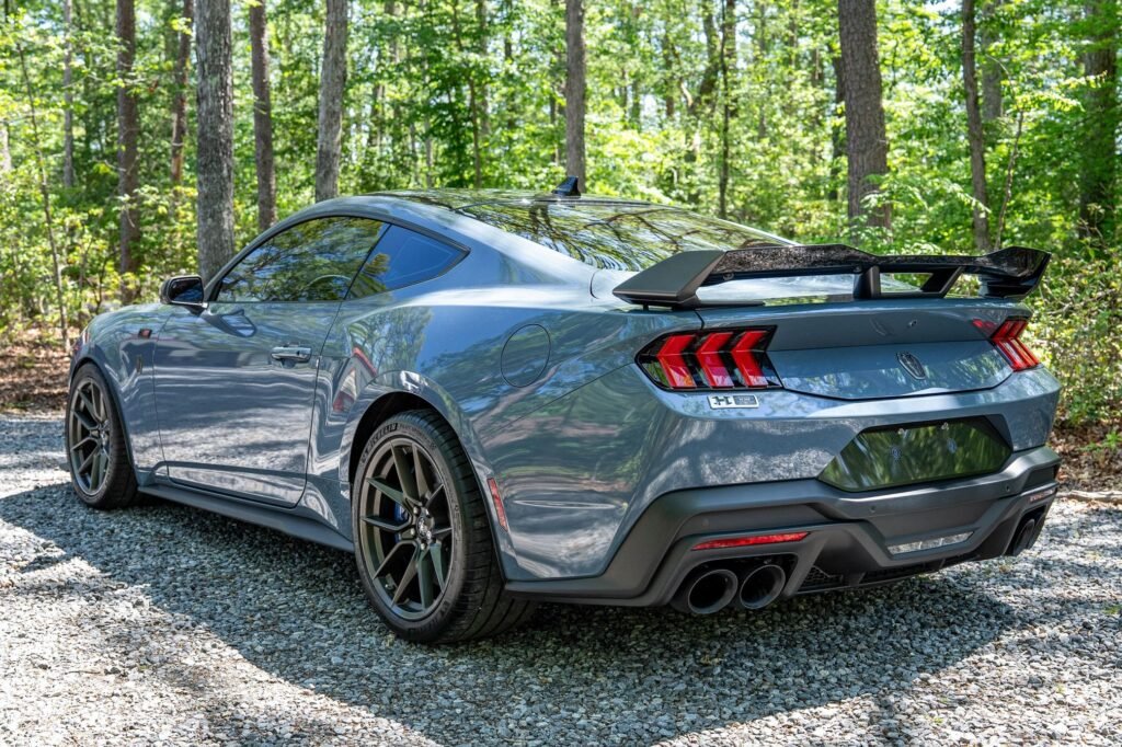 2024 Ford Mustang Dark Horse