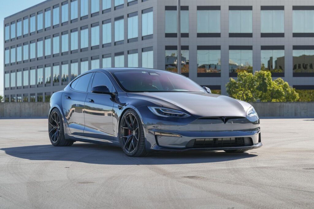 2021 Tesla Model S Plaid