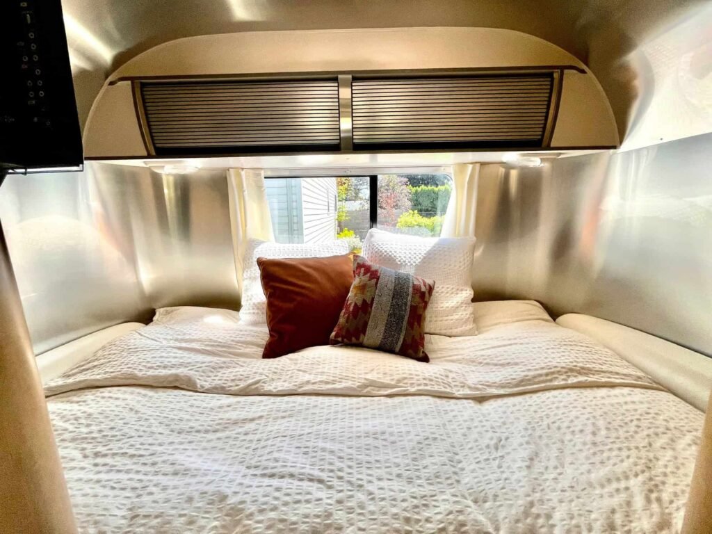 2012 Airstream Bambi Sport 16' Travel Trailer