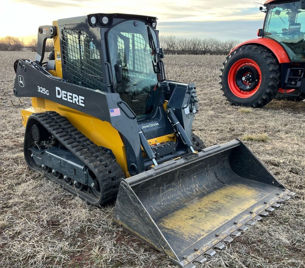 2019 John Deere 325G