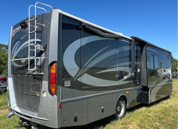 2007 Fleetwood Discovery