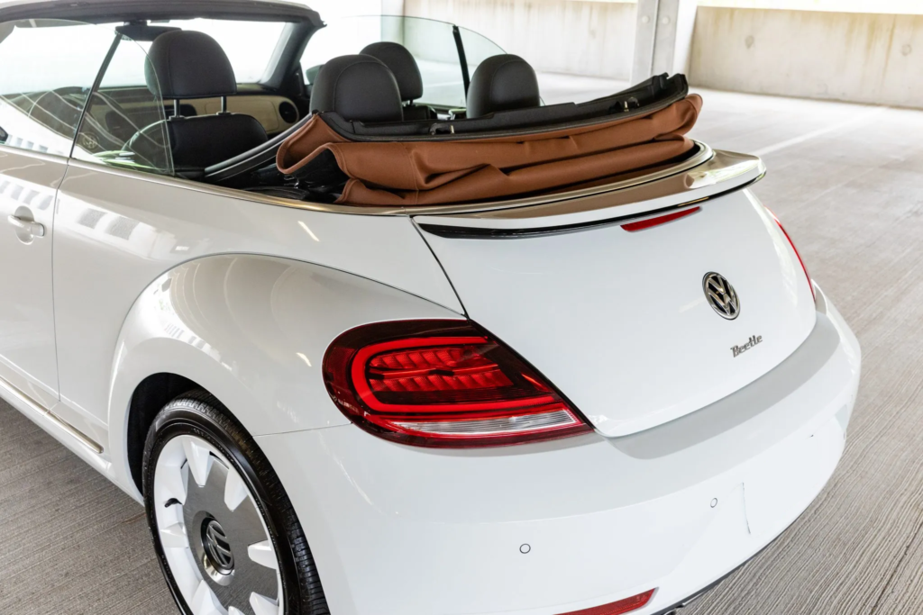 2019 Volkswagen Beetle Convertible 2.0T Final Edition SEL