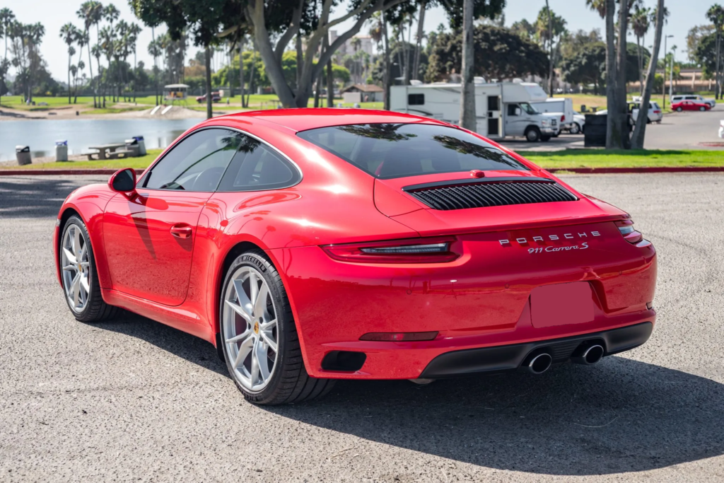 2018 Porsche 911 Carrera S Coupe