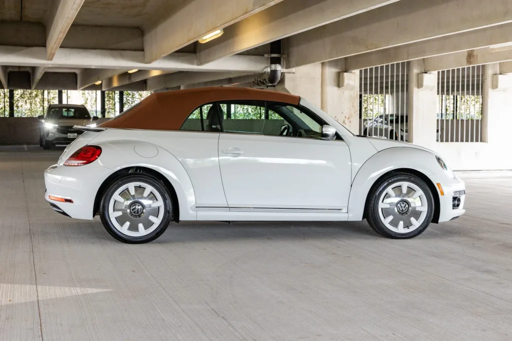 2019 Volkswagen Beetle Convertible 2.0T Final Edition SEL