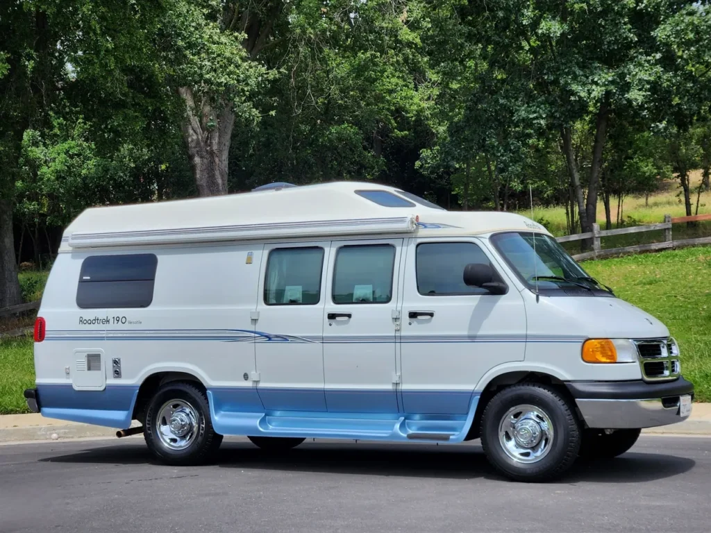 2002 Dodge Ram Van B3500 Roadtrek 190 Versatile