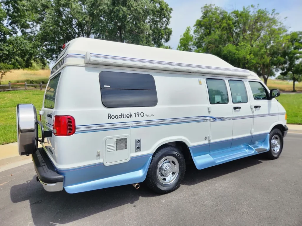2002 Dodge Ram Van B3500 Roadtrek 190 Versatile